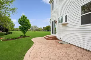 5513 Chancery Way, Lake in the Hills, IL 60156 - Photo 19