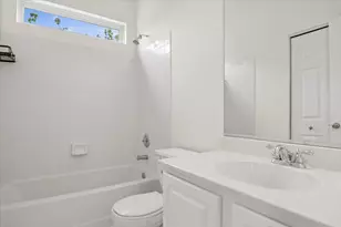 5513 Chancery Way, Lake in the Hills, IL 60156 - Photo 17