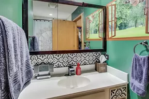 4915 W Gunnison St, Chicago, IL 60630 - Photo 19