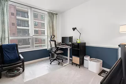 421 W Huron Street #1009, Chicago, IL 60654 - Photo 17