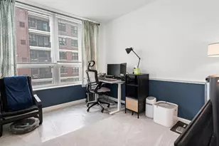 421 W Huron St, Chicago, IL 60654 - Photo 17
