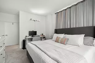 421 W Huron St, Chicago, IL 60654 - Photo 15