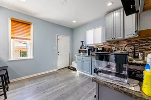 9020 S Carpenter St, Chicago, IL 60620 - Photo 9