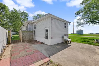 518 W Harrison Street, Villa Grove, IL 61956 - Photo 23