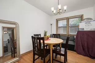 2630 W Estes Ave, Chicago, IL 60645 - Photo 5