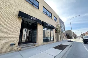 2043 W Grand Ave, Chicago, IL 60612 - Photo 1