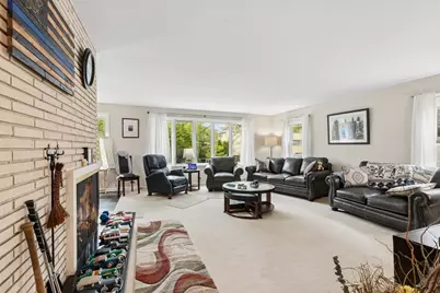 2225 W Touhy Avenue, Chicago, IL 60645 - Photo 13