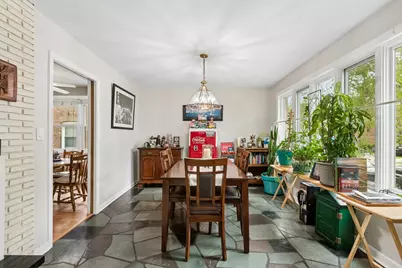 2225 W Touhy Avenue, Chicago, IL 60645 - Photo 9