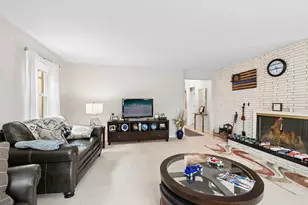 2225 W Touhy Ave, Chicago, IL 60645 - Photo 11
