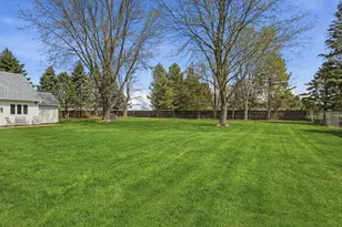 1818 Brickville Rd, Sycamore, IL 60178 - Photo 23