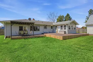 1818 Brickville Rd, Sycamore, IL 60178 - Photo 27
