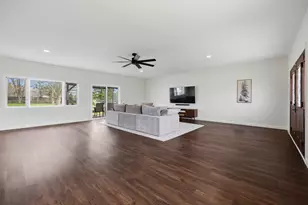 1818 Brickville Rd, Sycamore, IL 60178 - Photo 5
