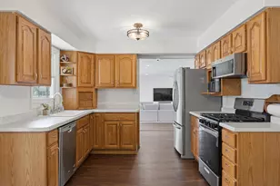 1818 Brickville Rd, Sycamore, IL 60178 - Photo 9