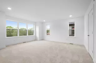 6417 Main St, Morton Grove, IL 60053 - Photo 17