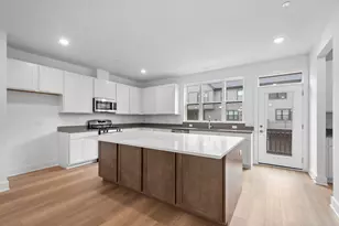 6417 Main St, Morton Grove, IL 60053 - Photo 9