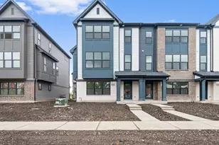 6417 Main St, Morton Grove, IL 60053 - Photo 23
