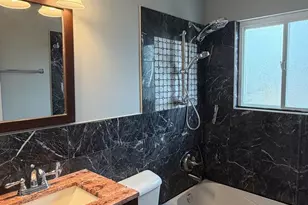 170 E Northwest Hwy, Des Plaines, IL 60016 - Photo 13