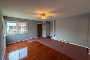 170 E Northwest Hwy, Des Plaines, IL 60016 - Photo 5