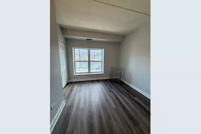 390 W Mahogany Court #203, Palatine, IL 60067 - Photo 5