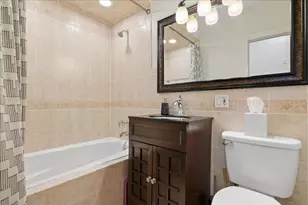 2913 Virginia Ln, Glenview, IL 60025 - Photo 19
