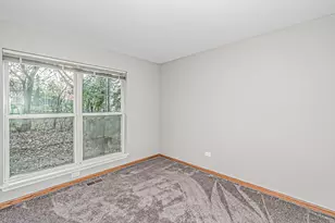 214 N Cathy Ln, Mount Prospect, IL 60056 - Photo 13