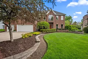 526 Ridgelawn Trail, Batavia, IL 60510 - Photo 3
