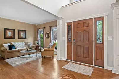 526 Ridgelawn Trail, Batavia, IL 60510 - Photo 5