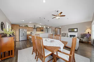 723 Yingling Dr, Dixon, IL 61021 - Photo 17