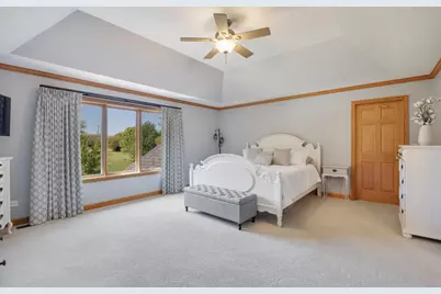 40W675 Stonebriar Lane, Elgin, IL 60124 - Photo 21