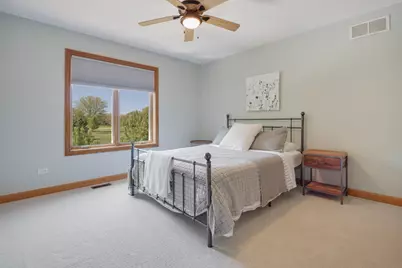 40W675 Stonebriar Lane, Elgin, IL 60124 - Photo 27