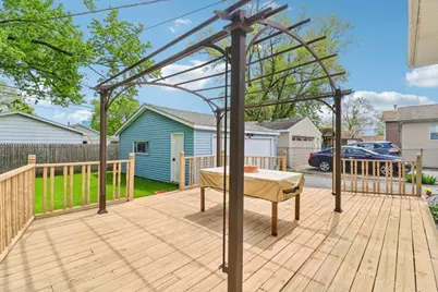 1117 Crescent Court, Round Lake Beach, IL 60073 - Photo 21