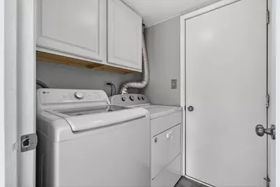 6401 Otto Place, Downers Grove, IL 60516 - Photo 9