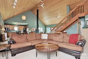 600 Meadow Ln, Winthrop Harbor, IL 60096 - Photo 11