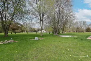 600 Meadow Ln, Winthrop Harbor, IL 60096 - Photo 27