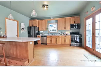 600 Meadow Lane, Winthrop Harbor, IL 60096 - Photo 7