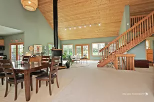 600 Meadow Ln, Winthrop Harbor, IL 60096 - Photo 3