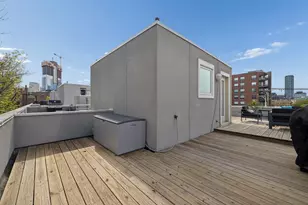 660 N Peoria St, Chicago, IL 60642 - Photo 25