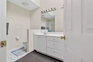 126 N Drew Ct, Palatine, IL 60067 - Photo 15