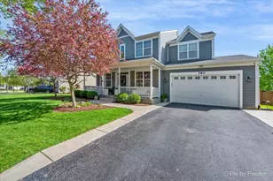 380 Fountain Ave, Elgin, IL 60124 - Photo 5