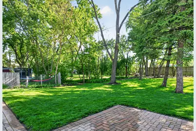 241 S Riverside Drive, Villa Park, IL 60181 - Photo 35