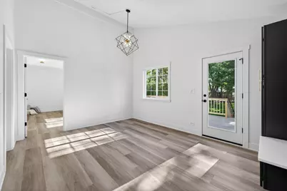 241 S Riverside Drive, Villa Park, IL 60181 - Photo 9