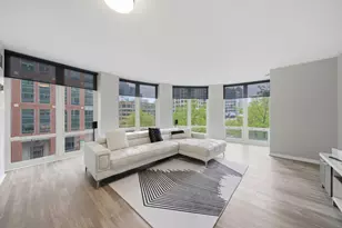 345 N La Salle Dr, Chicago, IL 60654 - Photo 15