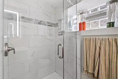 1715 W Balmoral Avenue, Chicago, IL 60640 - Photo 35