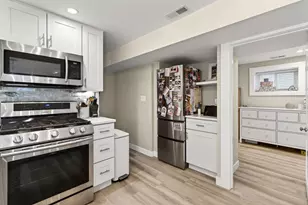 1715 W Balmoral Ave, Chicago, IL 60640 - Photo 31