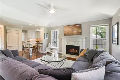 348 E Woodland Road, Lake Bluff, IL 60044 - Photo 11