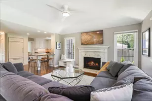 348 E Woodland Rd, Lake Bluff, IL 60044 - Photo 11