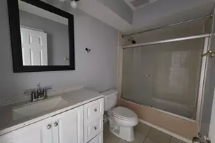 43 W Ann Street W, Lombard, IL 60148 - Photo 3