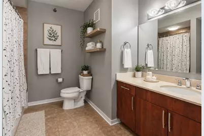 757 N Orleans Street #610, Chicago, IL 60654 - Photo 7