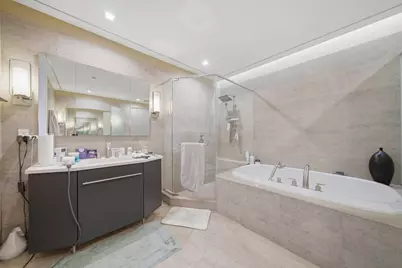 401 N Wabash Avenue #67E, Chicago, IL 60611 - Photo 23