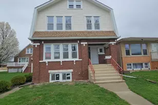 2626 W 96th Pl, Evergreen Park, IL 60805 - Photo 1